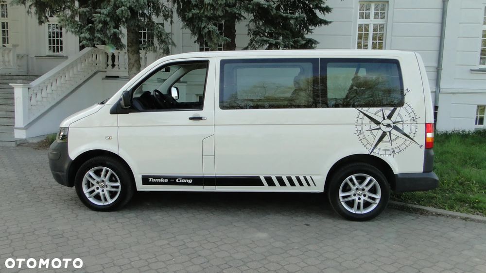 Volkswagen Transporter Caravelle Kurz (7.Si.) - 3