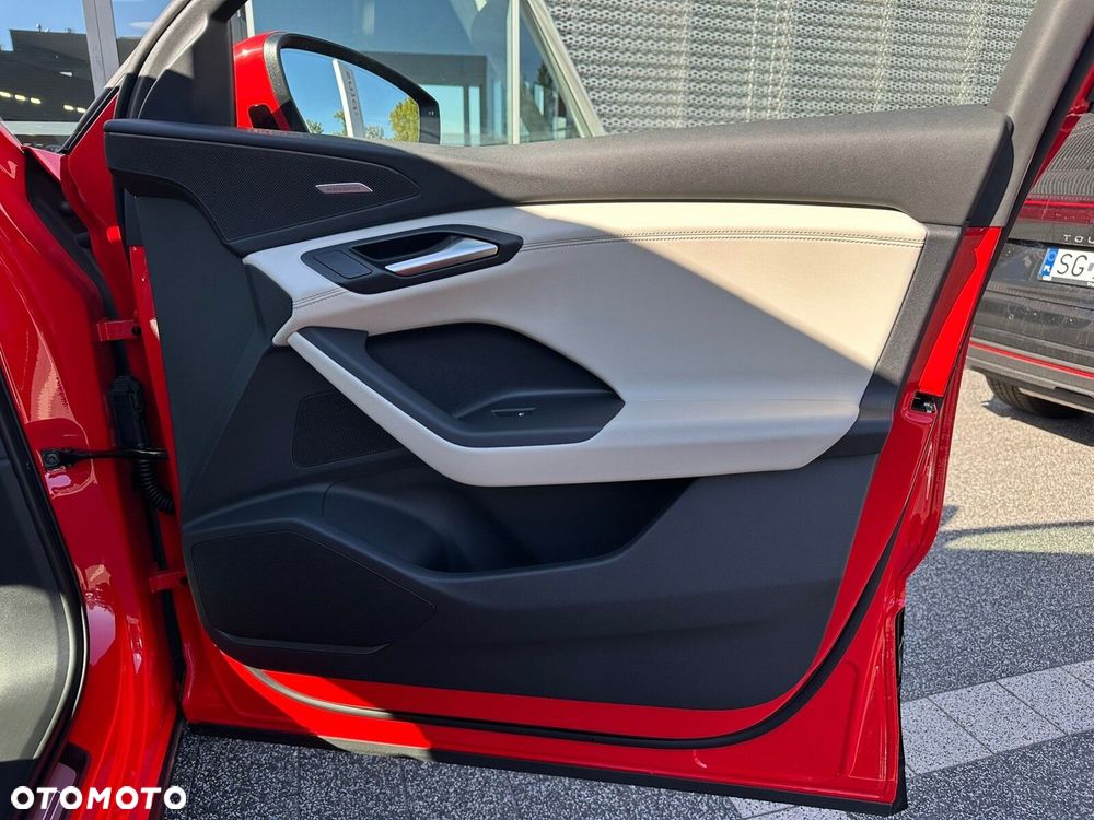 Audi Q6 e-tron - 21
