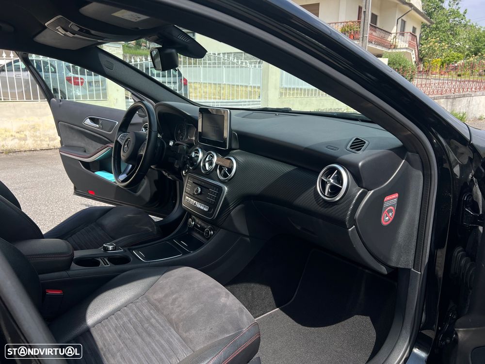 Mercedes-Benz A 180 d 7G-DCT AMG Line - 11