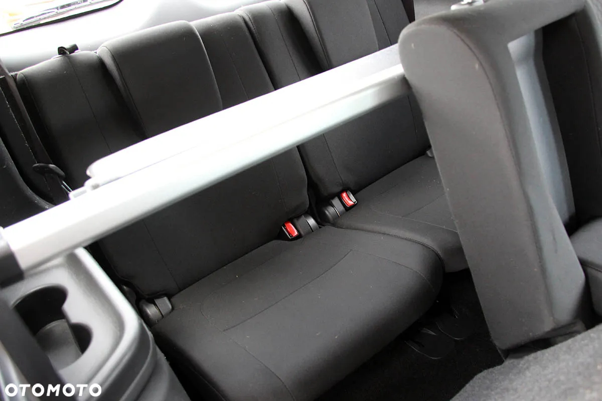 Mitsubishi Outlander 2.2 DID Intense + 4WD - 31