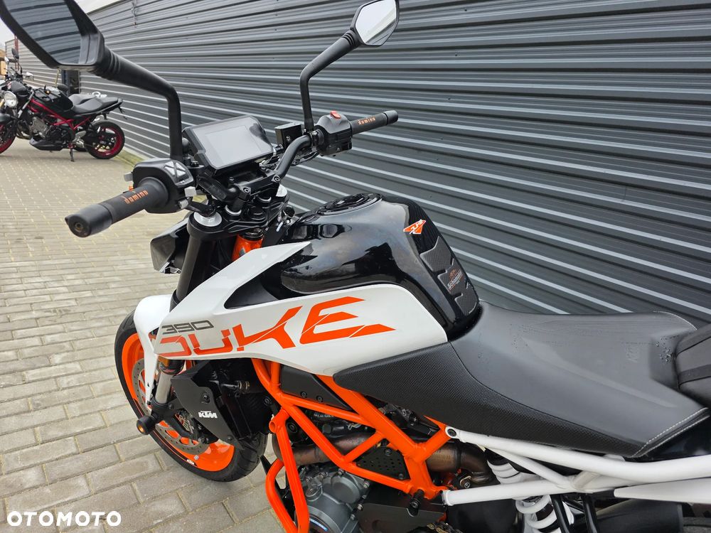 KTM Duke - 9