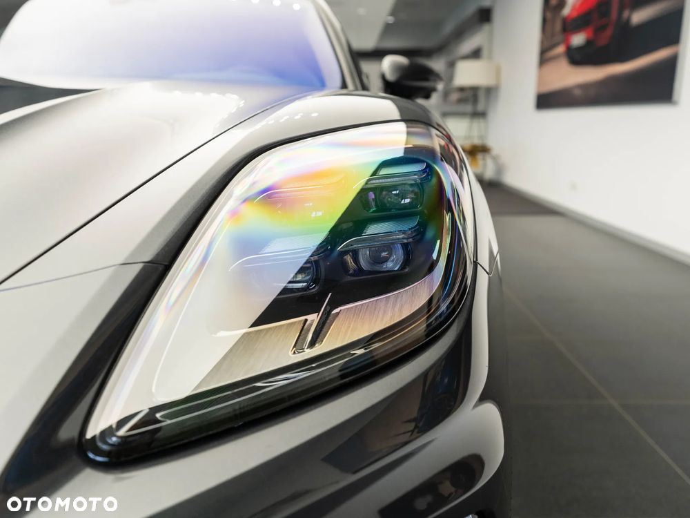 Porsche Panamera 4S E-Hybrid - 38
