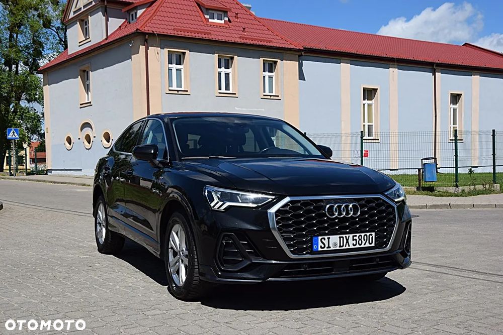 Audi Q3 Sportback - 1