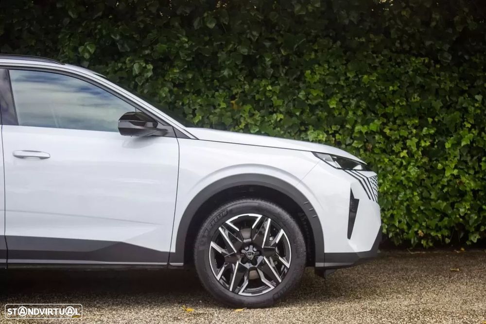 Peugeot 5008 Hybrid 145 e-DSC6 Allure - 4