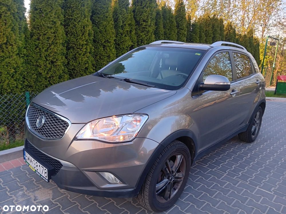 SsangYong/KGM Korando 2.0 E-XDi DPF 4WD Automatik Quartz - 4
