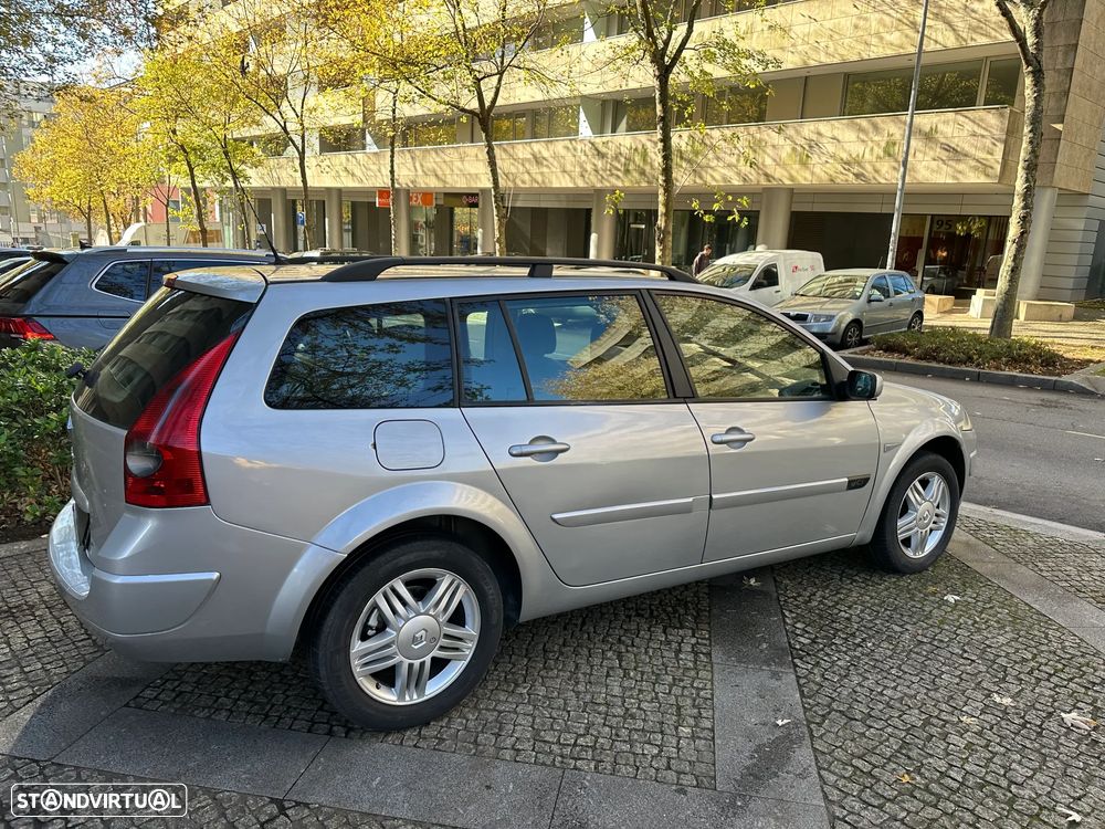 Renault Mégane Break 1.5 dCi Dynamique - 8