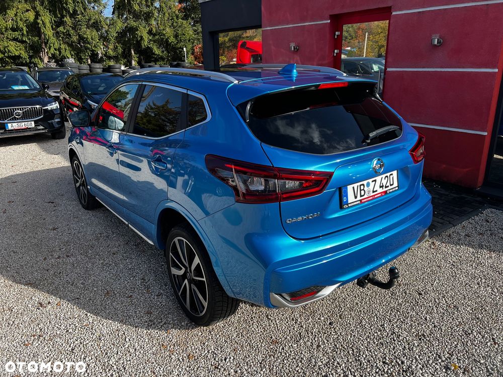 Nissan Qashqai 1.7 dCi Xtronic ALL-MODE 4x4i N-TEC - 4