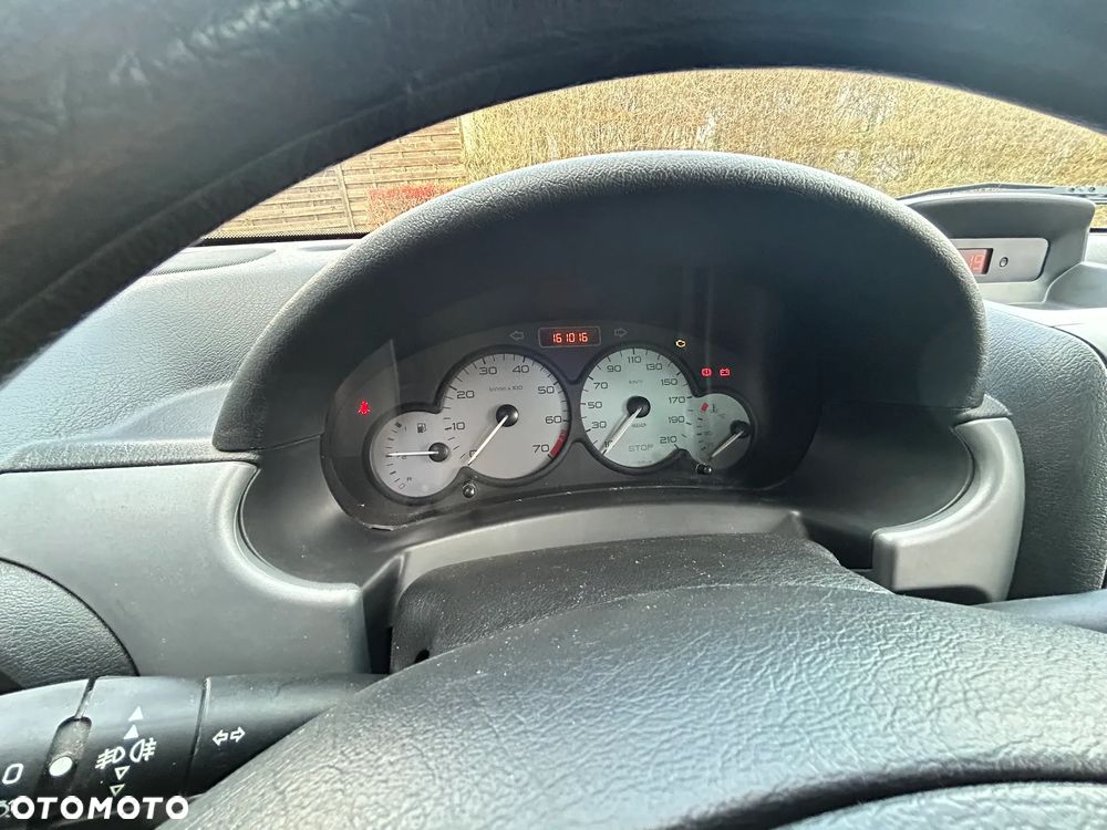 Peugeot Partner Origin 75 - 9