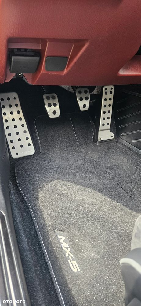 Mazda MX-5 ST SKYACTIV-G 2.0 Homura - 19