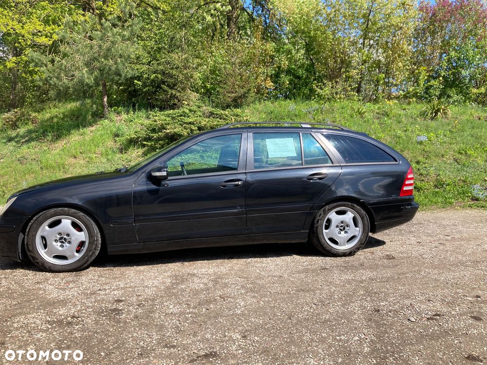 Mercedes-Benz Klasa C 220 CDI Automatik Classic DPF - 3