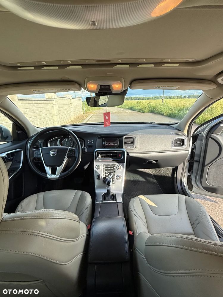 Volvo S60 T5 Geartronic Momentum - 13