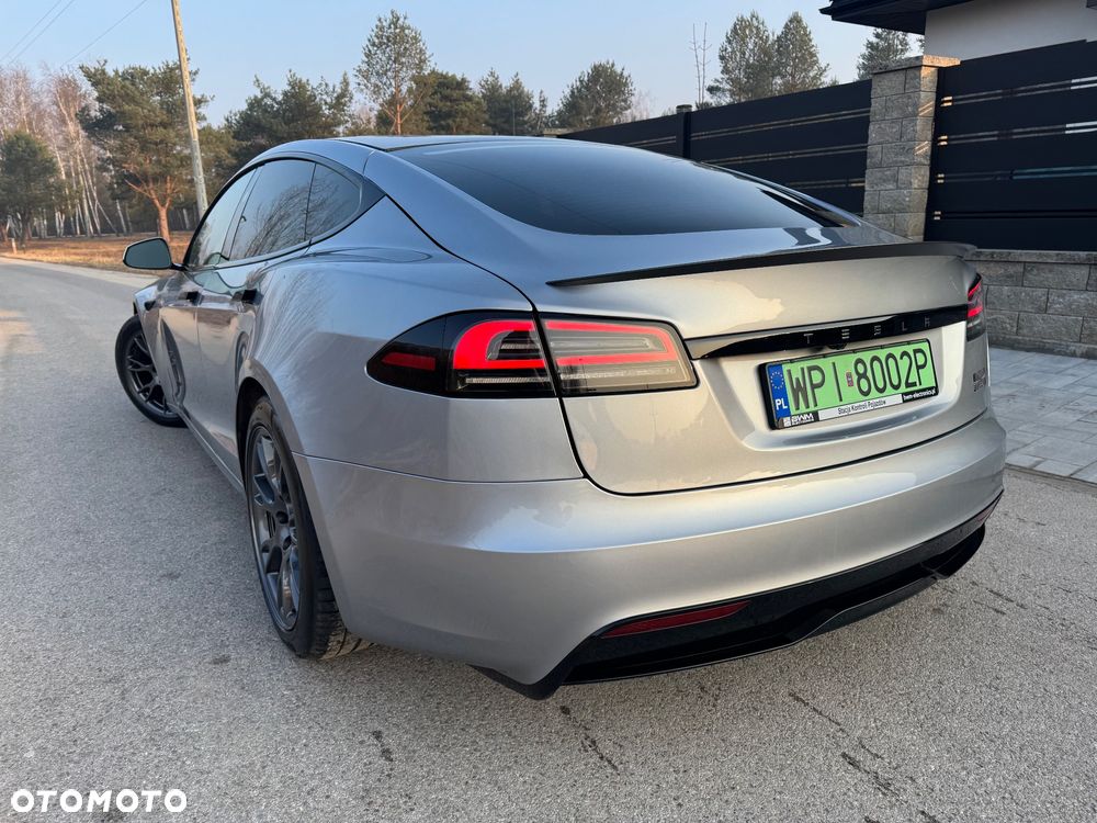 Tesla Model S - 14