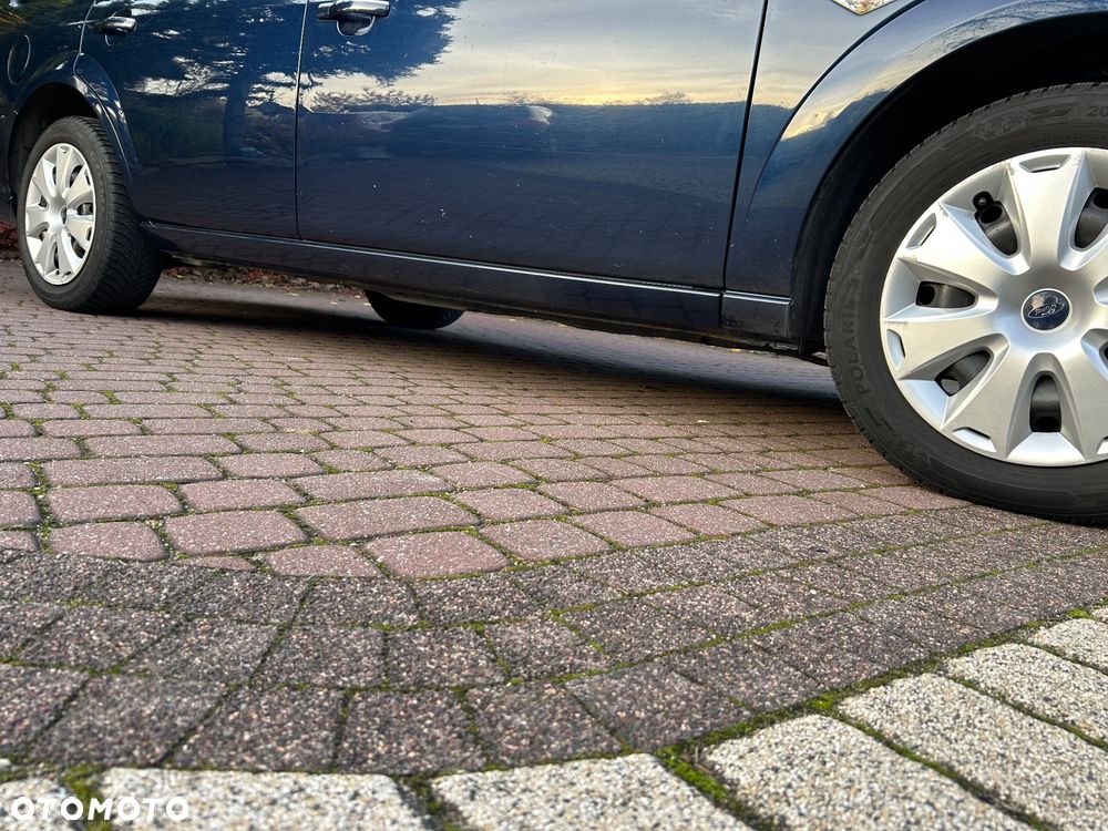 Ford Mondeo - 13