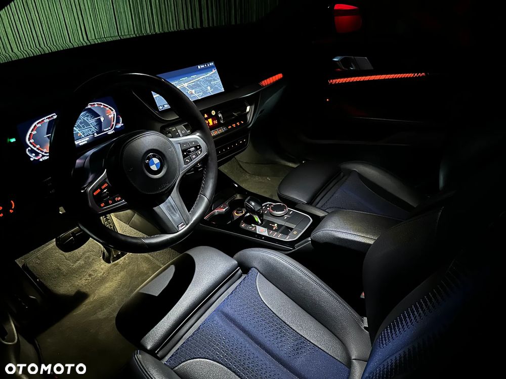 BMW Seria 1 118i M Sport - 23
