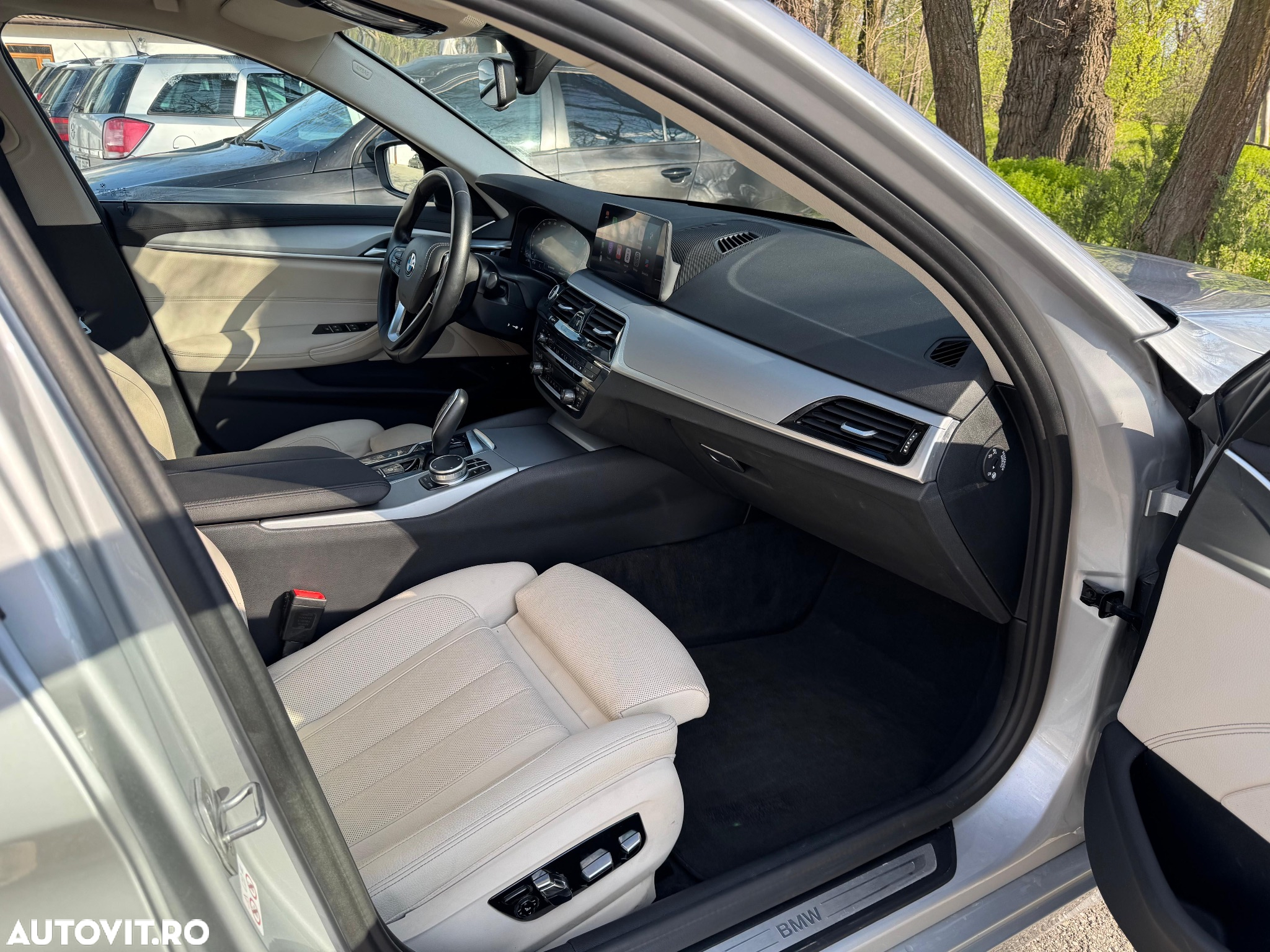BMW Seria 5 545e xDrive AT PHEV - 11