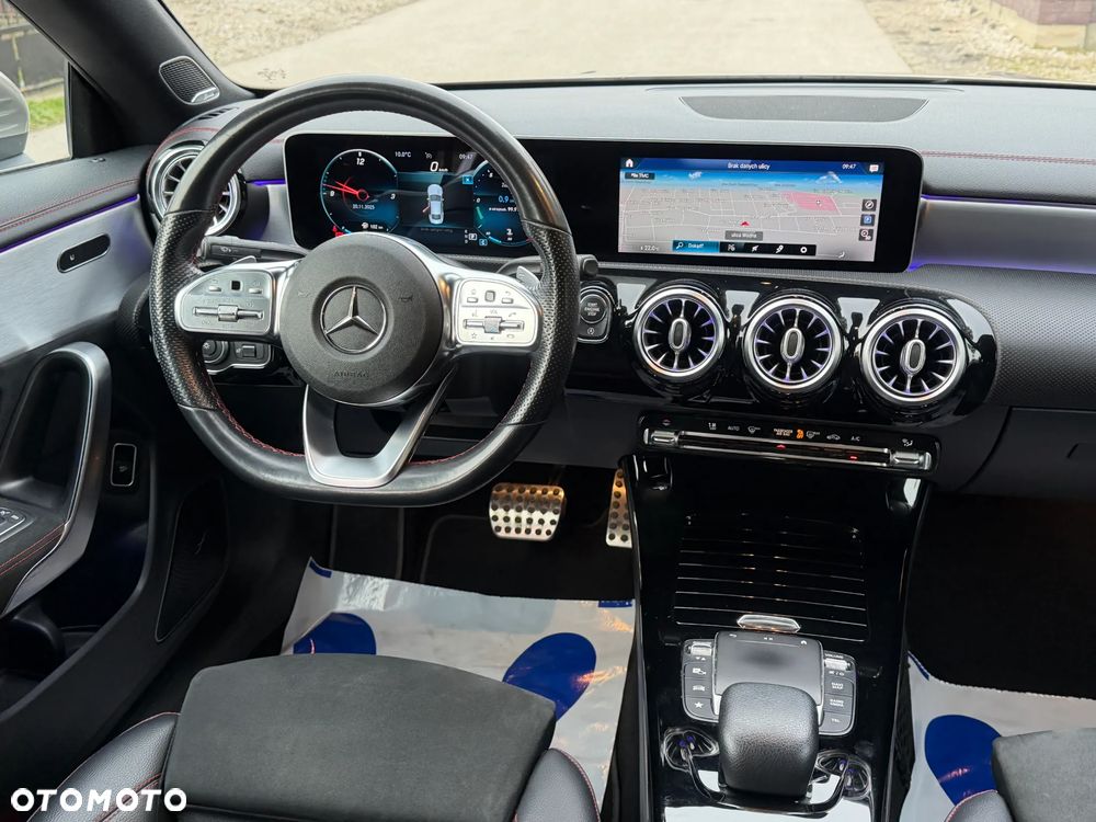 Mercedes-Benz CLA 200 4-Matic AMG Line 8G-DCT - 8