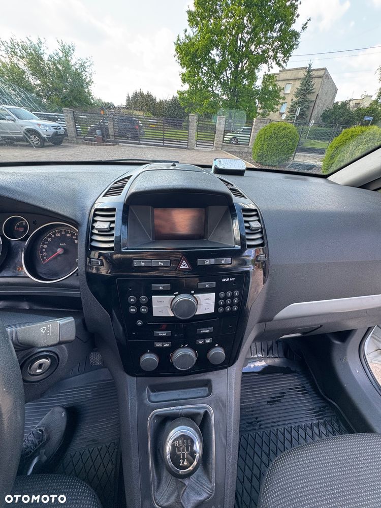 Opel Zafira 1.8 Family - 13