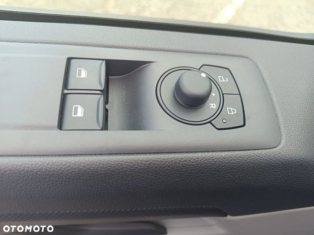 Ford Transit Custom V710  Van Trend 2.0 ecoblue 136KM M6 FWD - 11