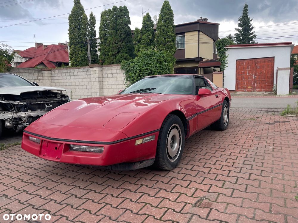 Chevrolet Corvette - 1
