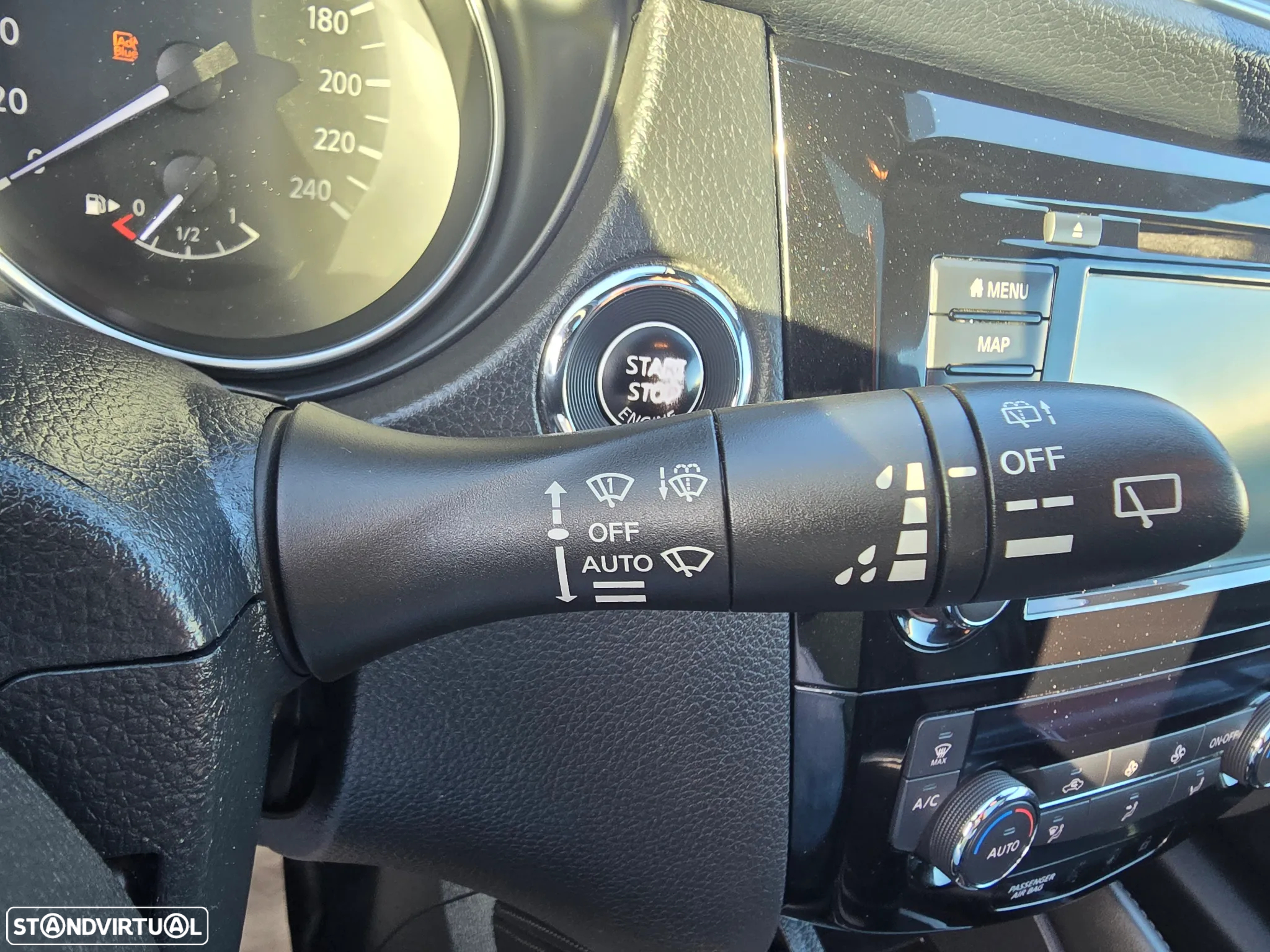Nissan Qashqai 1.5 dCi DCT TEKNA+ - 33