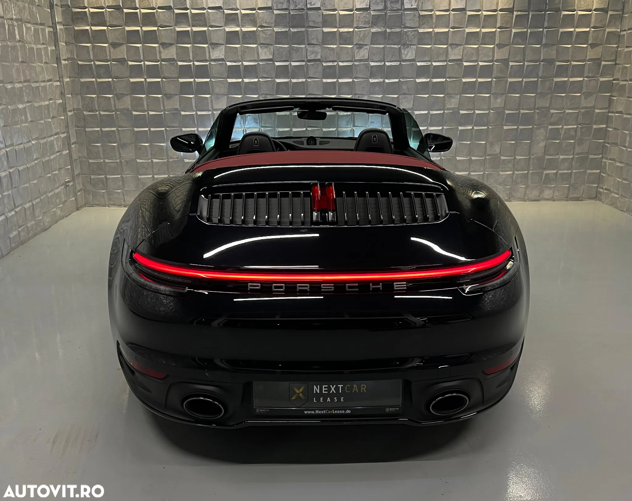 Porsche 911 Carrera S - 5
