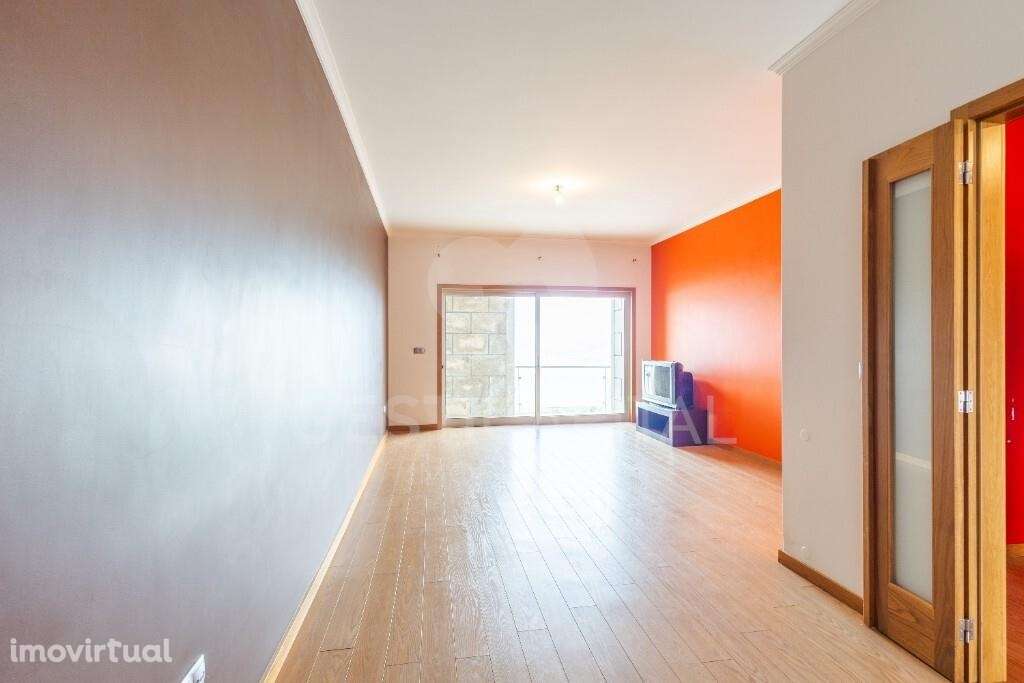 T2 com lugar de garagem no centro do Marco de Canaveses - Grande imagem: 2/25