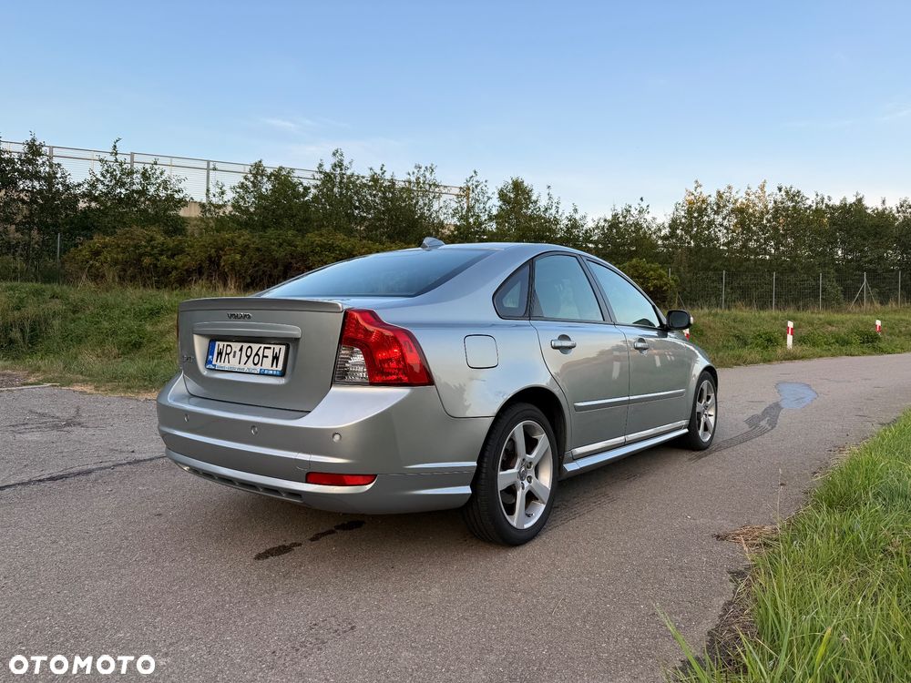 Volvo S40 2.0D R-Design Momentum - 6