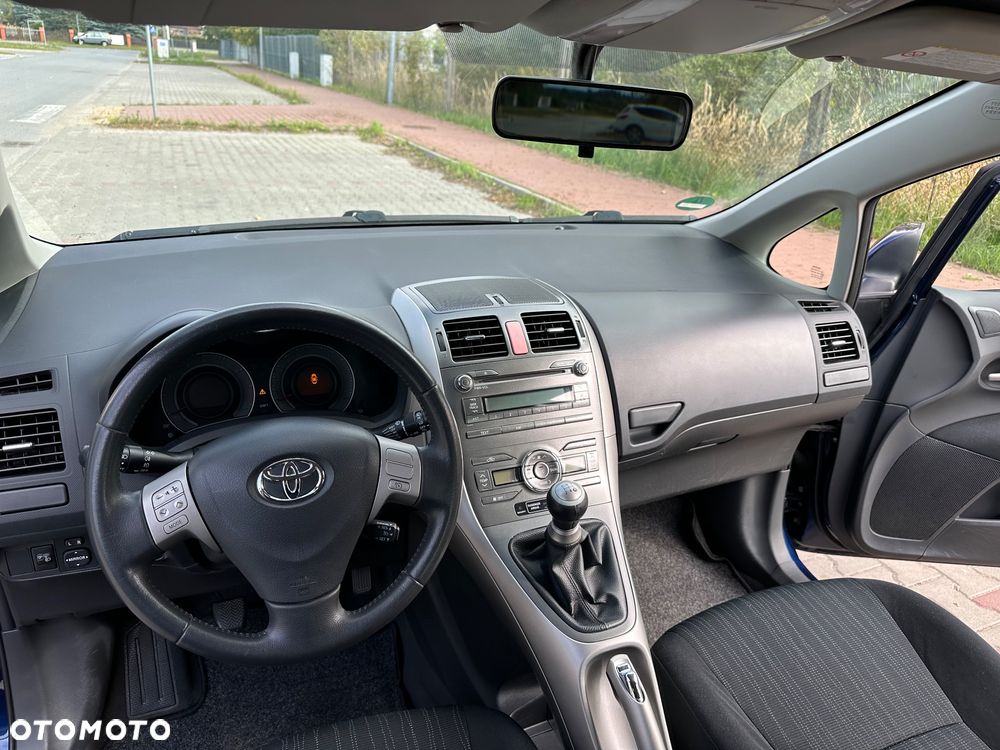 Toyota Auris 1.6 VVT-i Luna - 16