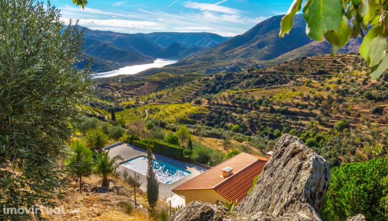 Quinta com piscina e vistas do rio Douro no Alto Douro - Grande imagem: 2/19