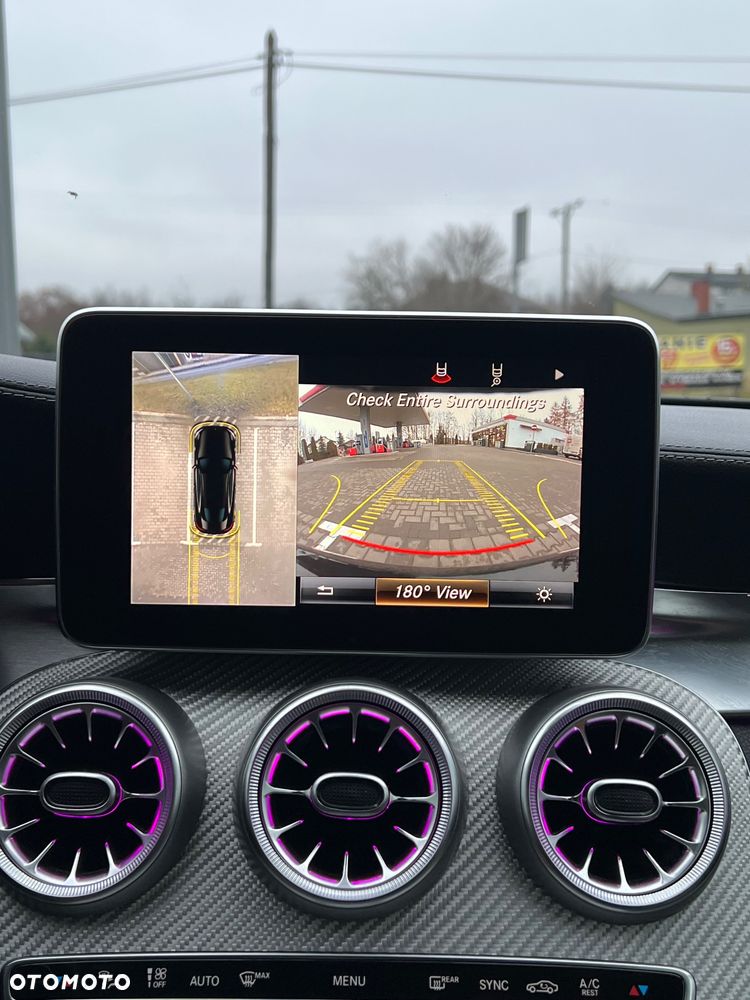 Mercedes-Benz Klasa C 300 7G-TRONIC AMG Line - 9