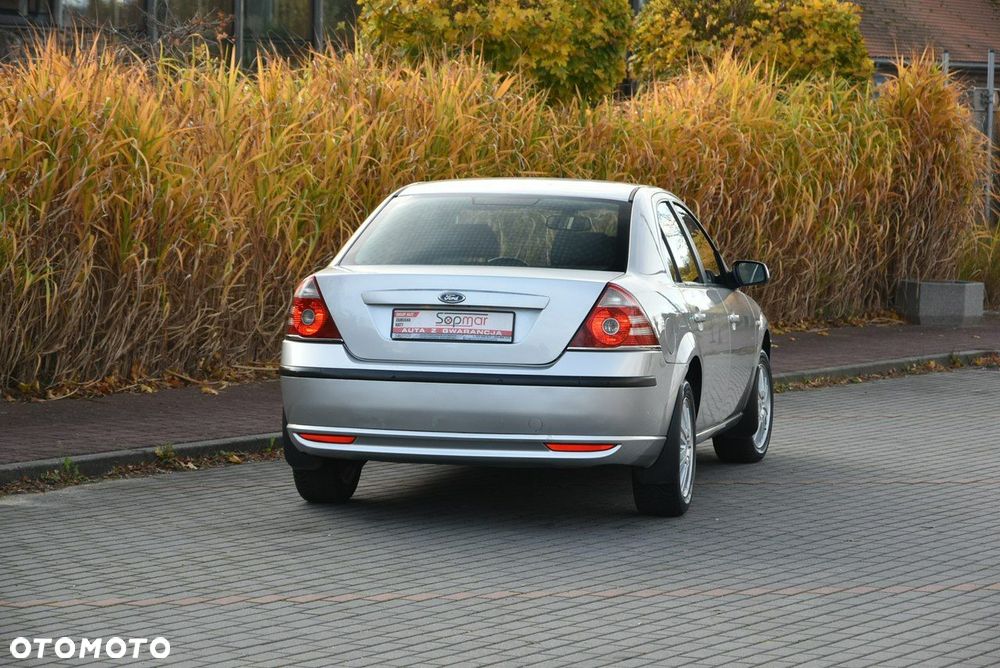 Ford Mondeo - 7