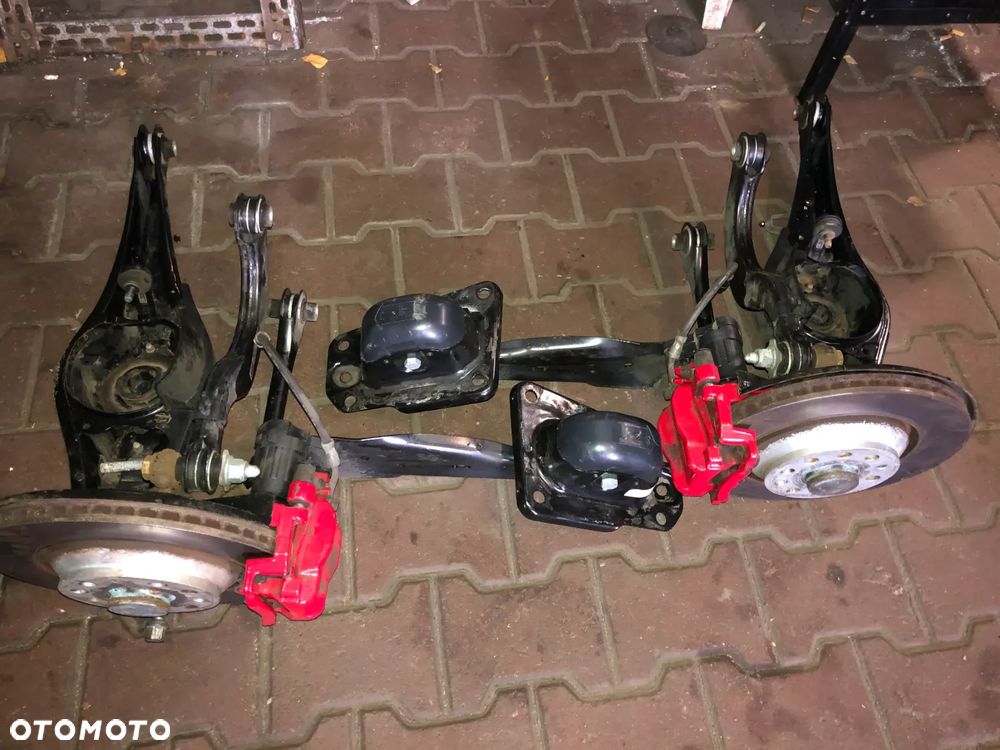 ZWROTNICA WAHACZ TYŁ LEWA LUB PRAWA VW GOLF VIII GTI 24r gwa!!! - 1