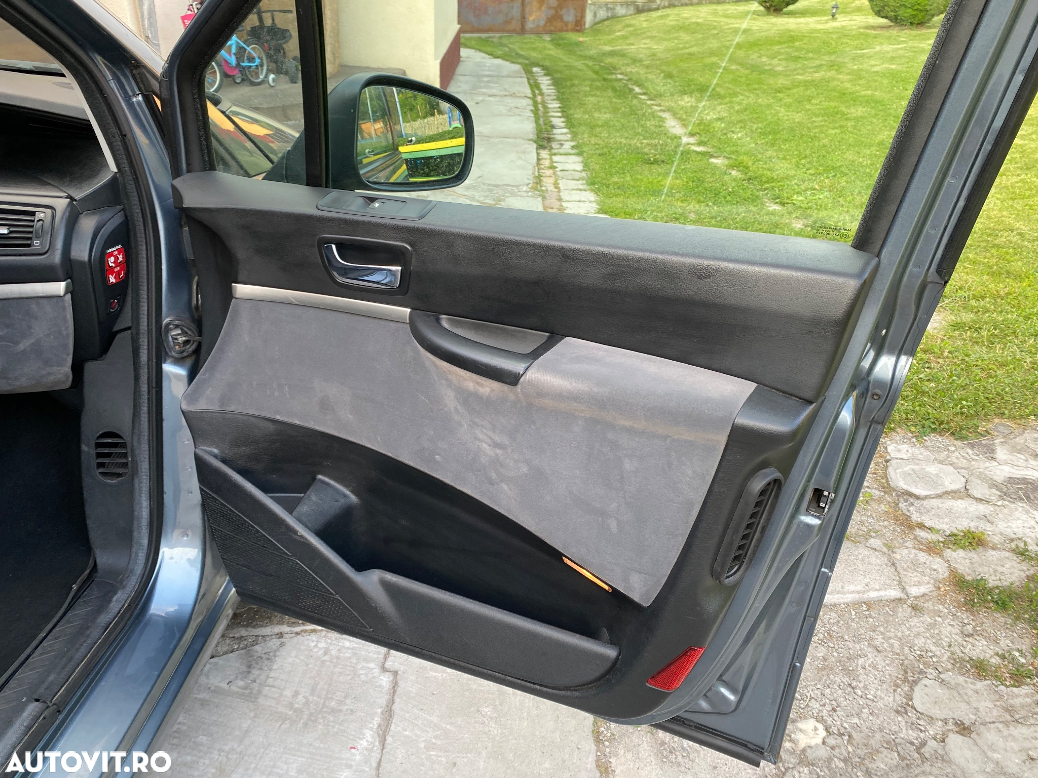 Citroën C8 2.0 HDi Exclusive - 11