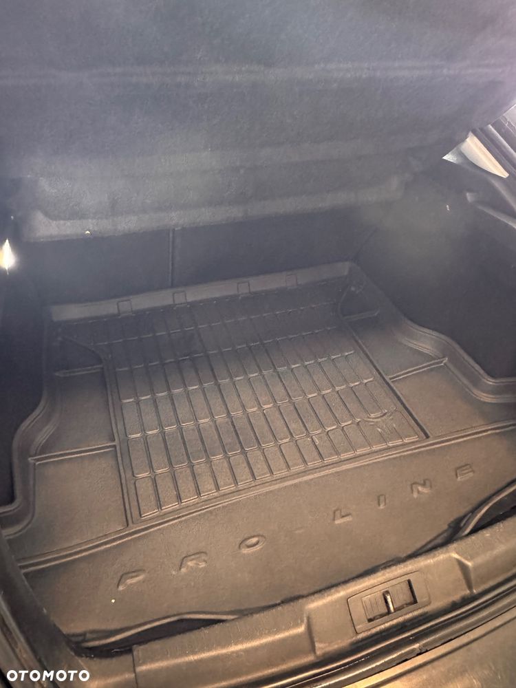 Renault Laguna 2.0 DCi Dynamique - 11