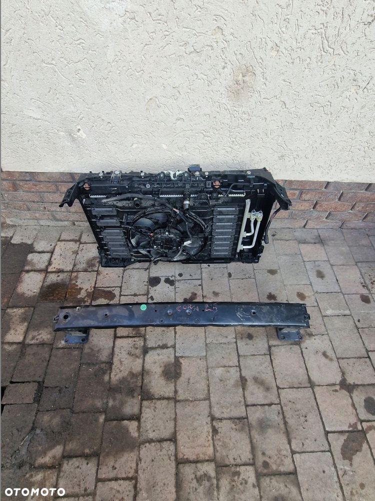 pas przedni chłodnica żaluzja belka opel corsa f elektryk - 1