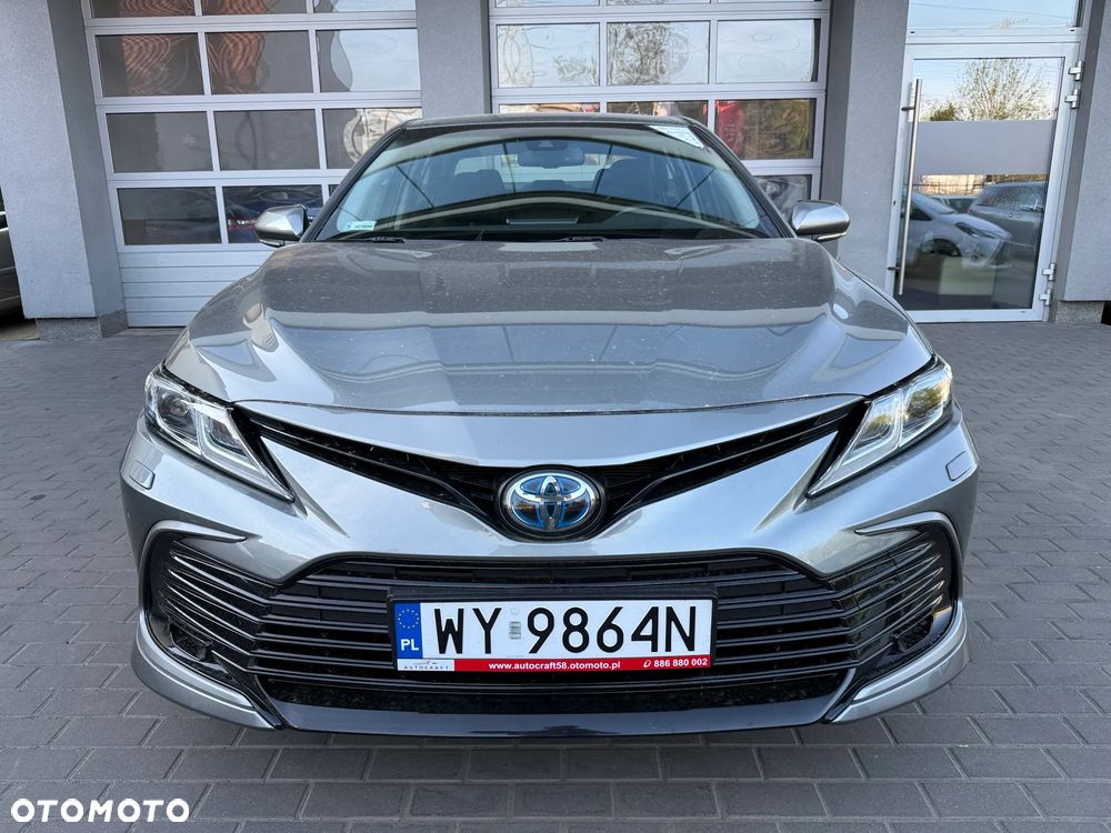 Toyota Camry 2.5 Hybrid Comfort CVT - 21
