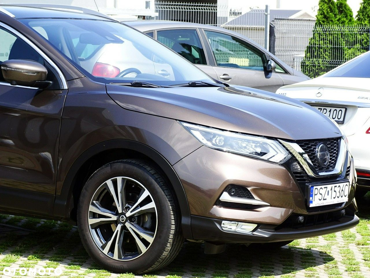 Nissan Qashqai 1.2 DIG-T Tekna EU6 - 7