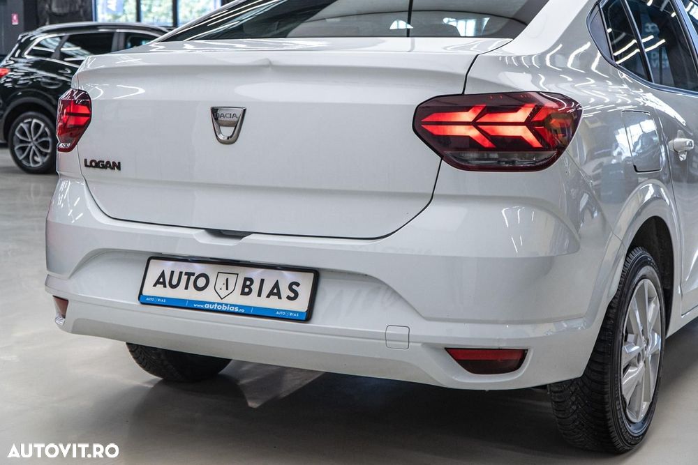 Dacia Logan TCe 90 MT6 Prestige - 13