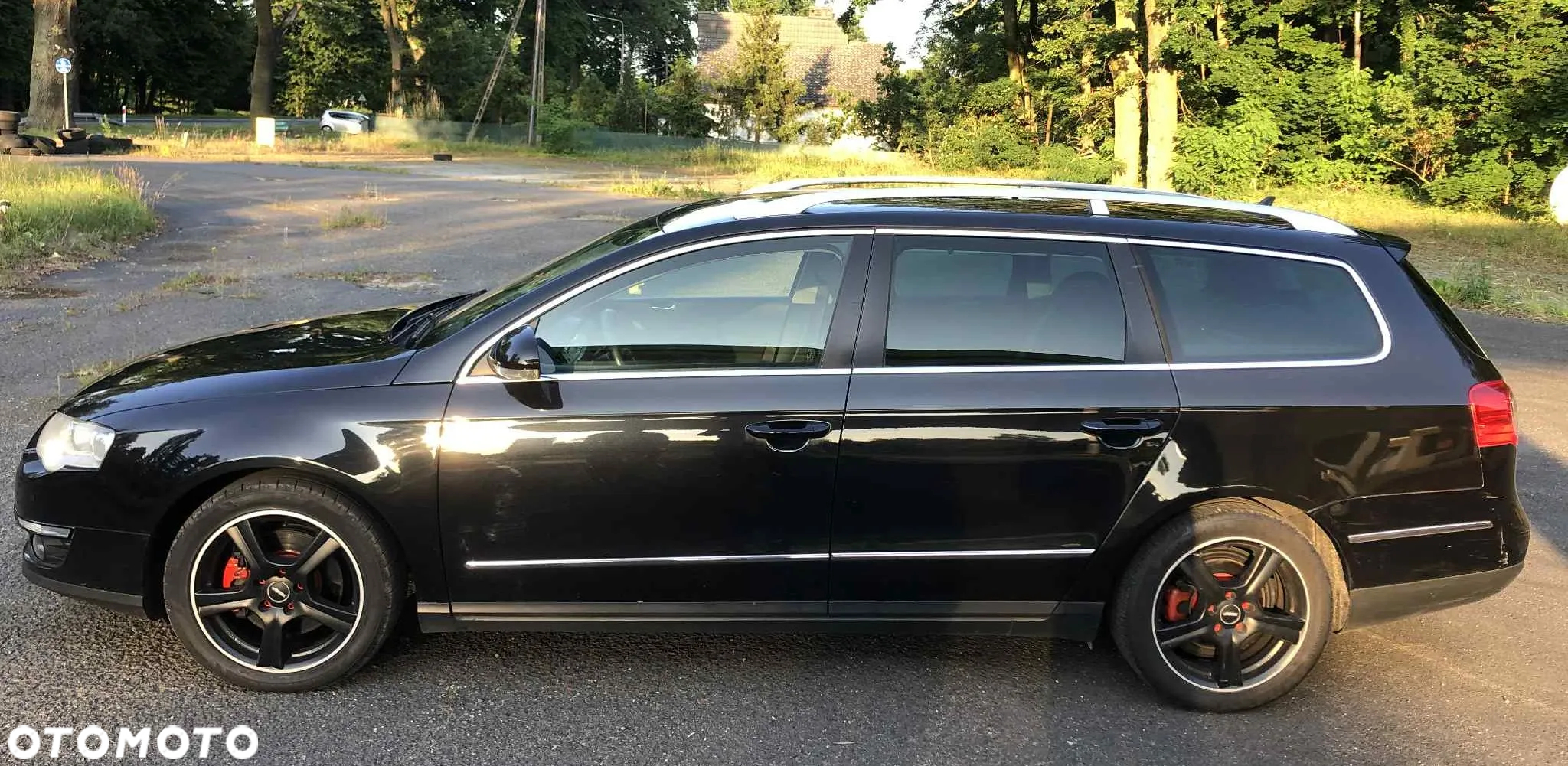 Volkswagen Passat Variant 2.0 TDI DPF Sportline - 5