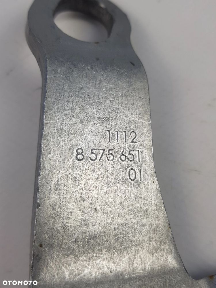 PĘTLA UCHO SILNIKA BMW G01 G02 G05 G06 G07 G20 G21 G30 G31 8575651 - 4