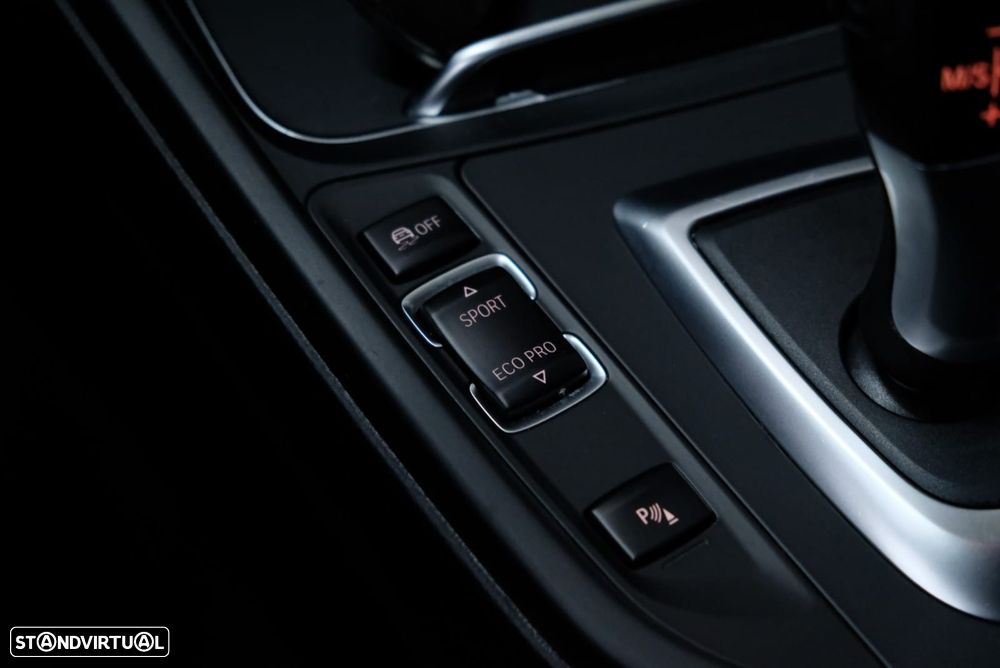 BMW 320 d Aut. Efficient Dynamics Edition - 20