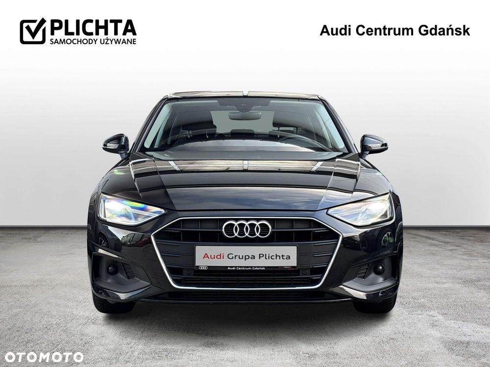 Audi A4 Limousine - 8