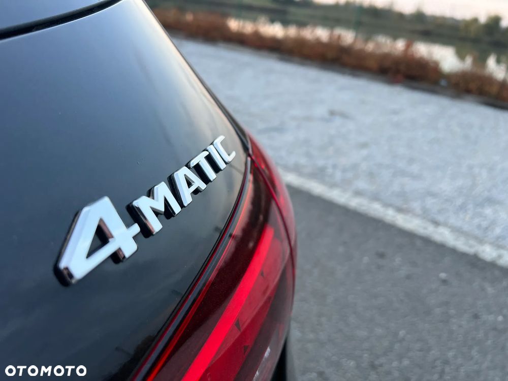 Mercedes-Benz Klasa C 200 4MATIC 9G-TRONIC - 18