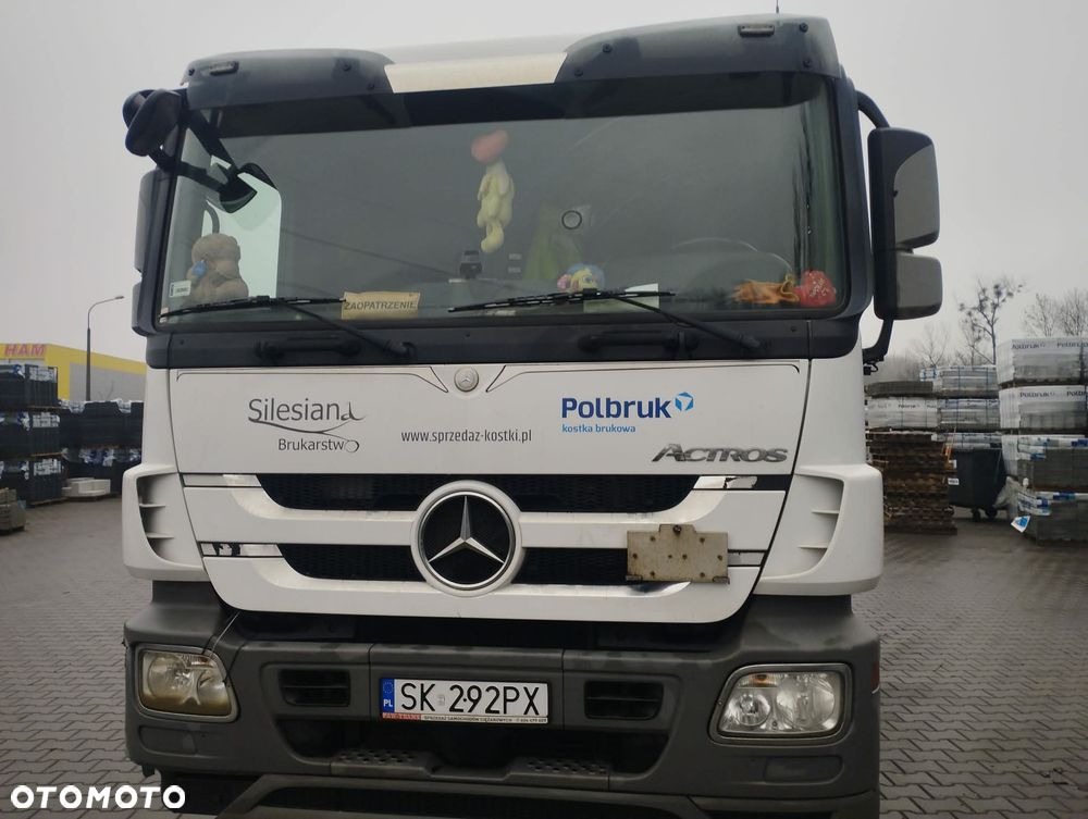 Mercedes-Benz ACTROS - 5