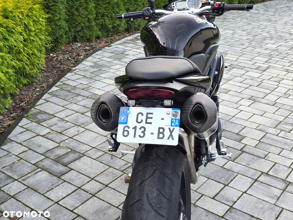 Triumph Speed Triple - 13