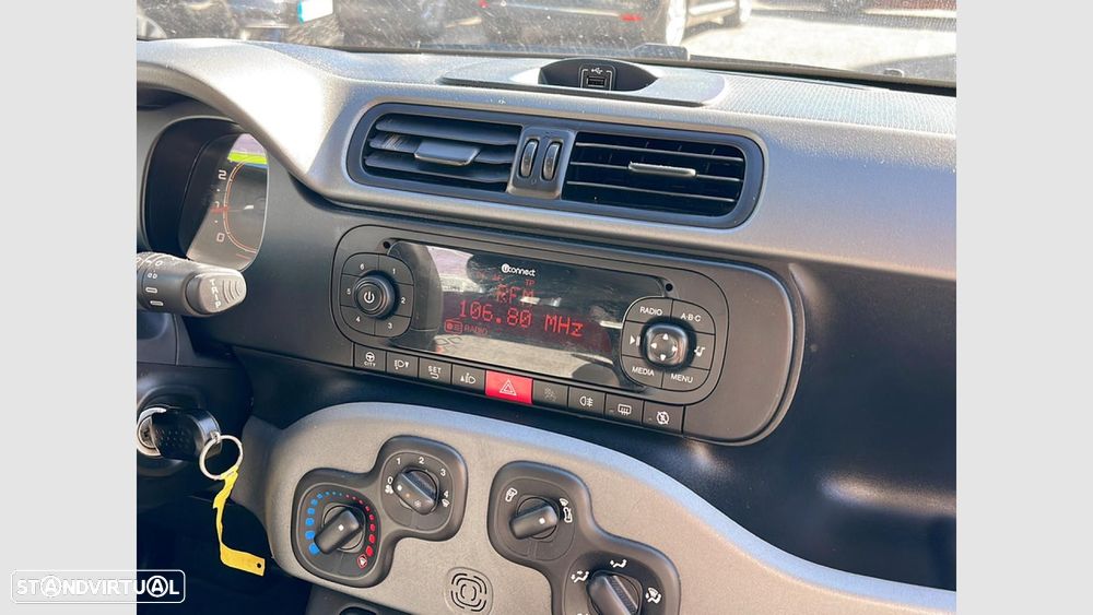 Fiat Panda 1.2 Lounge 119g - 22