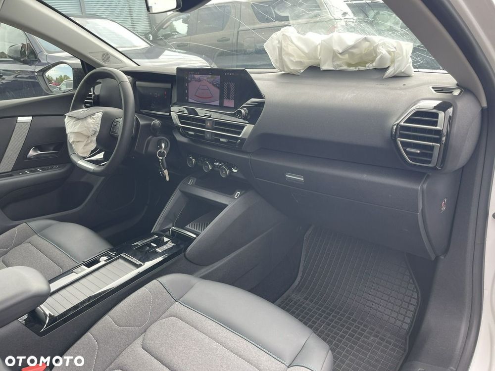 Citroën C4 PureTech 130 Stop&Start EAT8 SHINE - 9