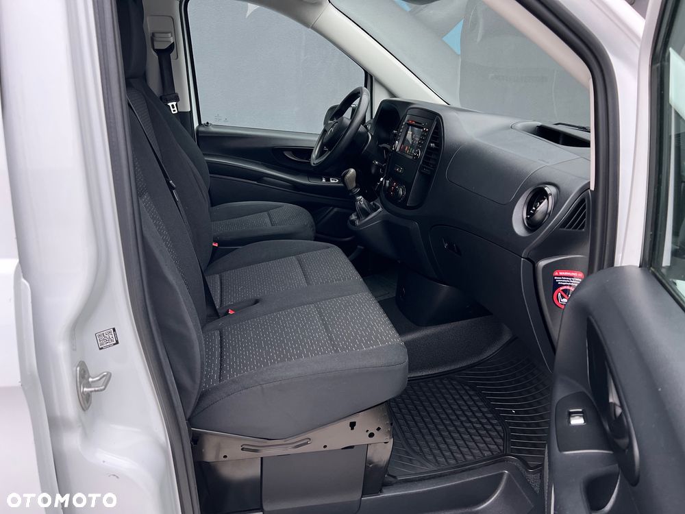 Mercedes-Benz VITO - 35