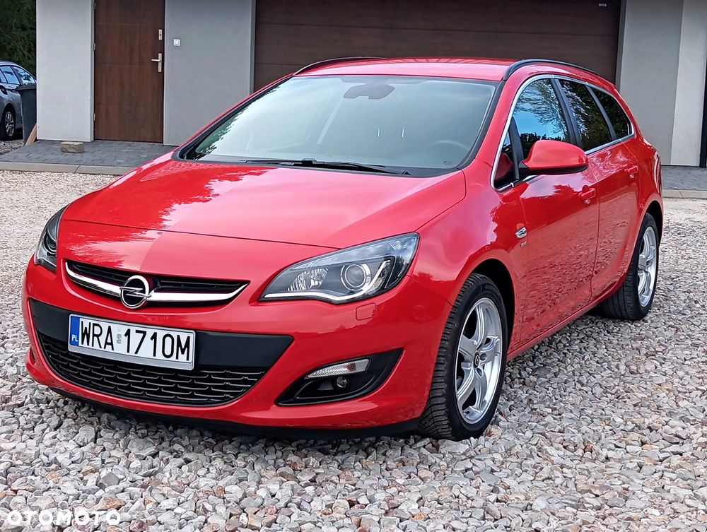 Opel Astra 1.4 Turbo Cosmo - 2