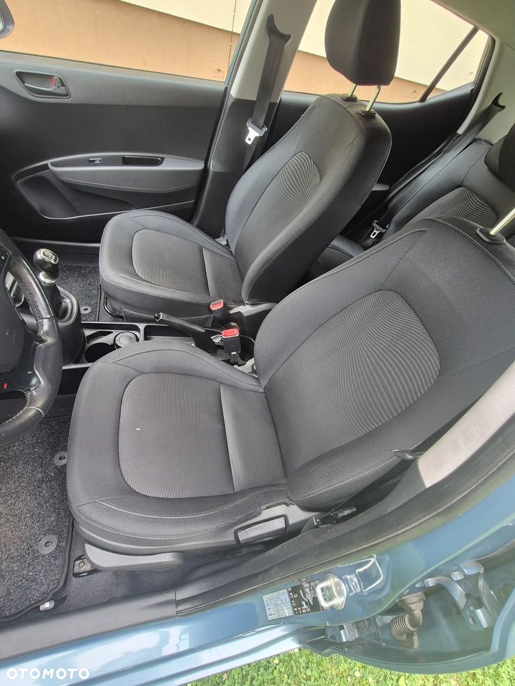 Hyundai i10 1.2 Premium - 11